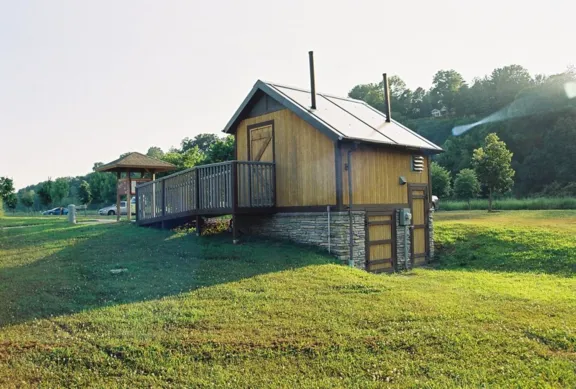 Cliff Cave Park facilities and kiosk